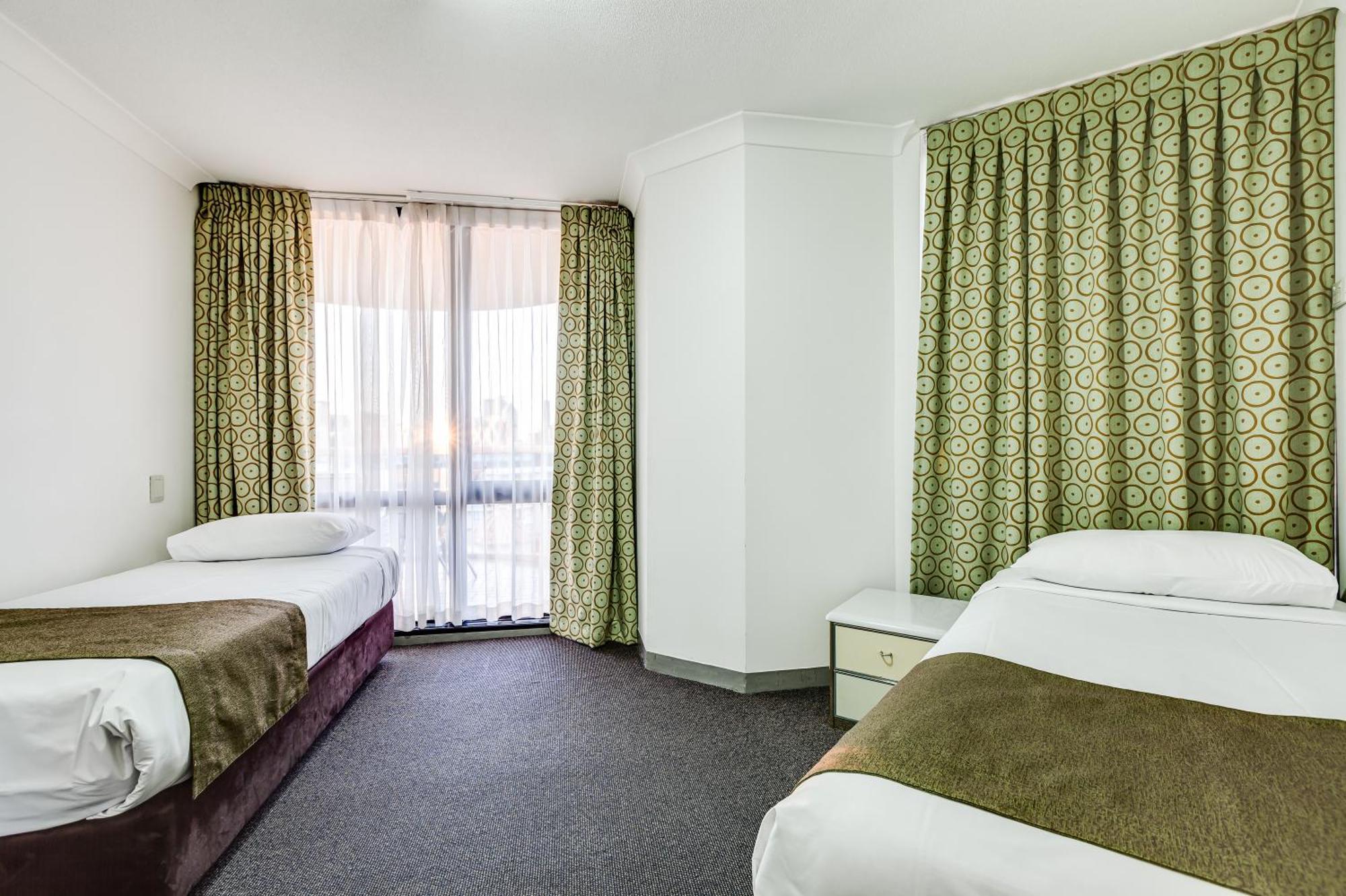 Hillcrest Apartment Hotel Брисбен Экстерьер фото