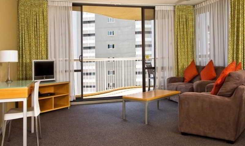 Hillcrest Apartment Hotel Брисбен Экстерьер фото