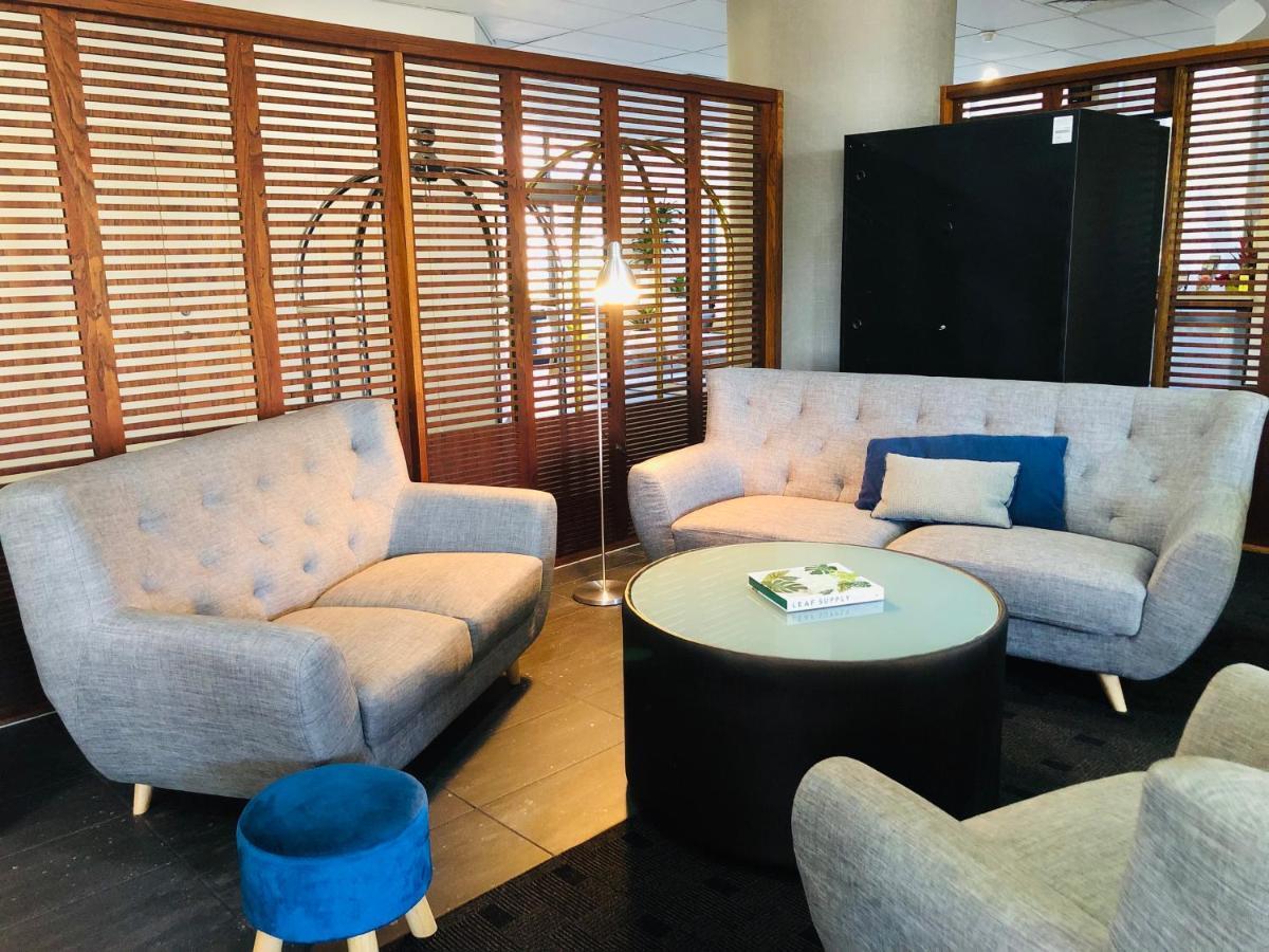 Hillcrest Apartment Hotel Брисбен Экстерьер фото